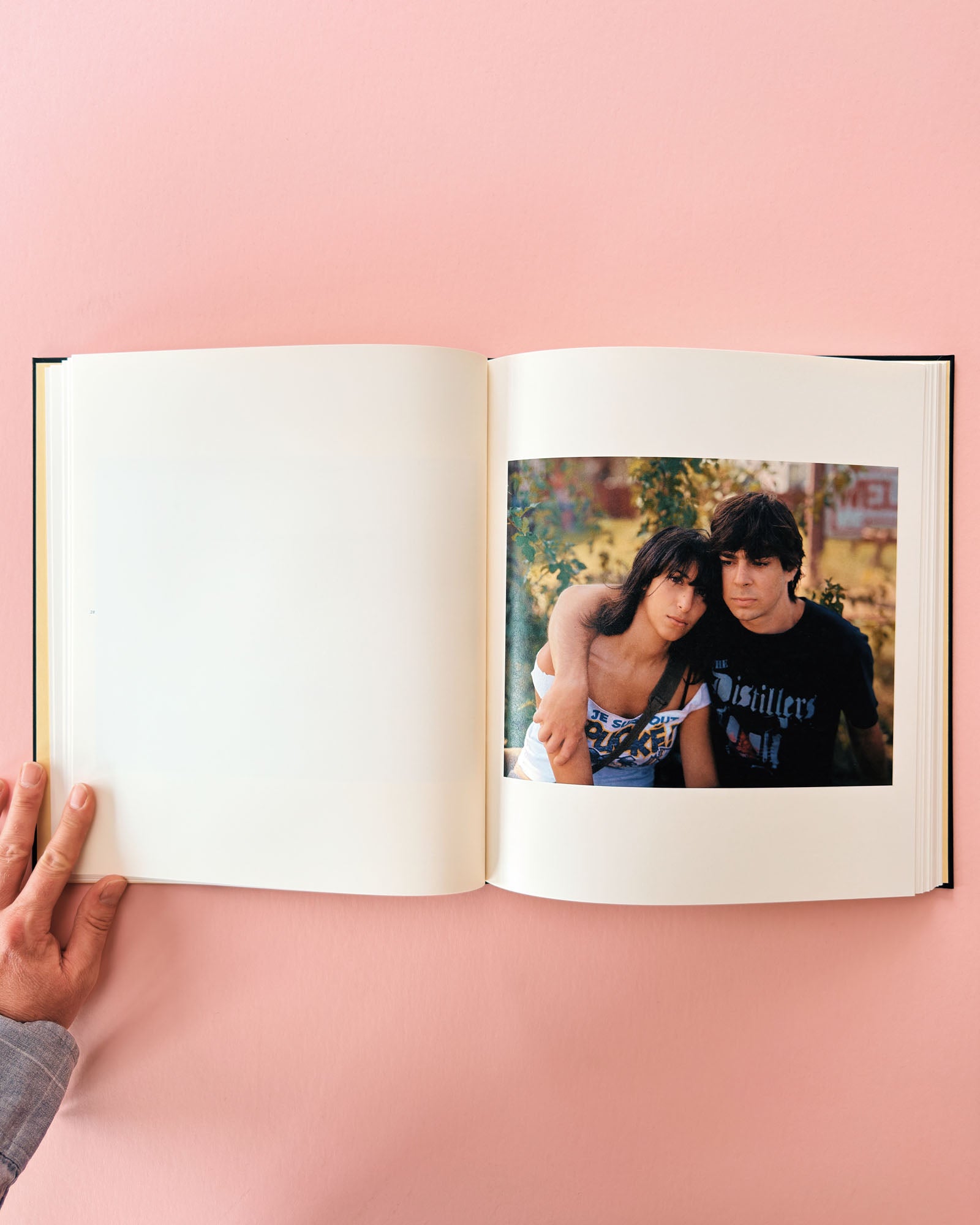 Classic photo book Niagara by Alec Soth. Made with large format film photography.
