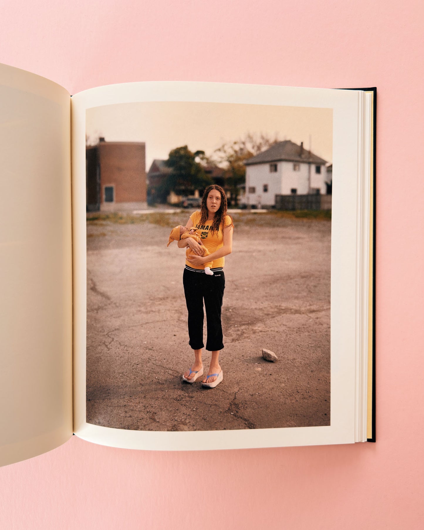 Classic photo book Niagara by Alec Soth. Made with large format film photography.